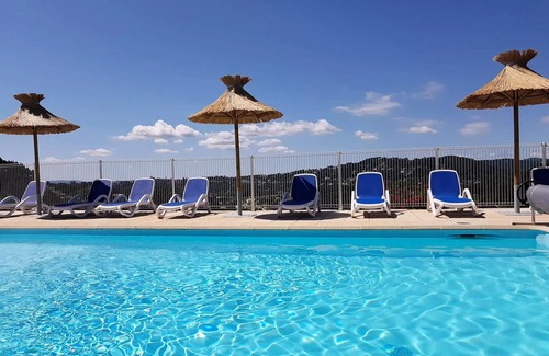 Ucel House | Camping Ushuaïa Villages les Pins d'Ucel * - MESANGE - mobile home 28 m² 4 to 5 people - 4 people. included in the price