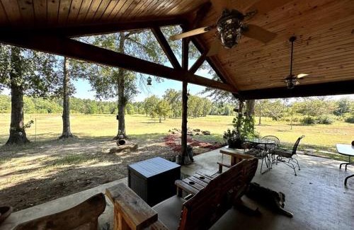 Woden House | Camplee - 50 Private Acres - Lake Sam Rayburn