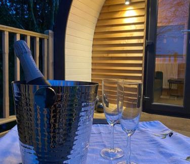 Glasgow Other | Campsie Luxury Pods with hot tub