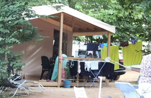 Pays-de-Belves House | Campsite Flower Les Nauves* - Lodge Standard 3 rooms 5 people Without Sanitary