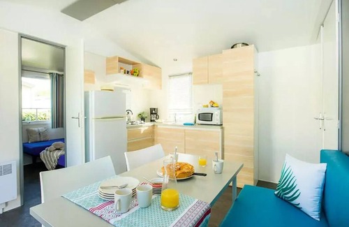 Saint-Avit-de-Vialard House | Campsite Saint Avit Loisirs* - Mobil-home Classic 3 rooms 4 adults + 2 children air-conditioned
