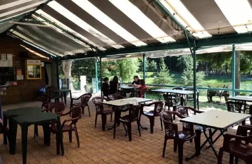 Champagnac-le-Vieux House | Campsite La Chanterelle* - Mobile Home Loggia Bay 3 Rooms 4 People facing the lake