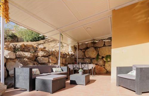 Cervello Apartment | Can Camarassa Escapada Relax con Piscina y Jacuzzi