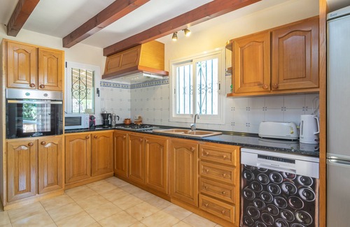 Campos House | CAN CAPULLA 8 - Chalet with private garden in Ses Covetes. Free WiFi.