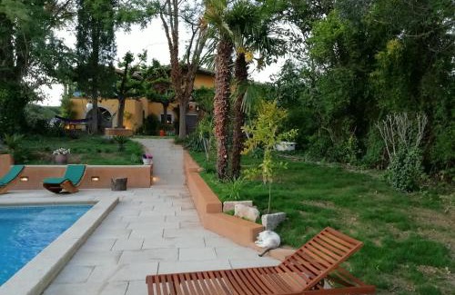 Cornella del Terri House | Can Japet