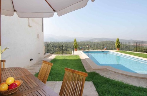 Buger Cottage | Can Joan Julia, Holiday Townhouse for 12 persons in Buger, Majorca