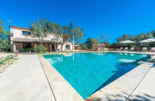 Costitx Villa | CAN MADIS - Villa with private pool in Costitx. Free WiFi