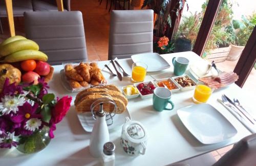 Tarbena Bed & Breakfast | Can Perles casa rural
