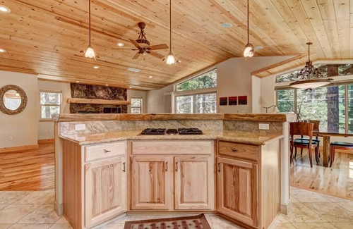 Country Club Estates House | Can't Refuse the Redwood Refuge! - Pool table and foosball