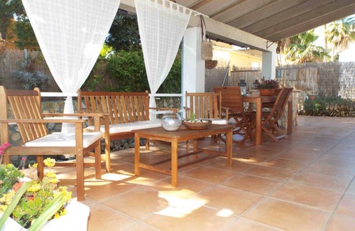 Cala Llombards Villa | Can Vich, very close to the beach, Wi-Fi, Air Conditioning, Barbecue.