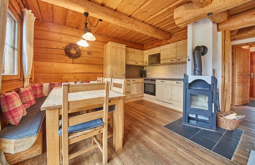 Saalbach-Hinterglemm Ski Chalet | Canadian log cabin in the heart of Saalbach-Hinterglemm with JokerCard in Summer