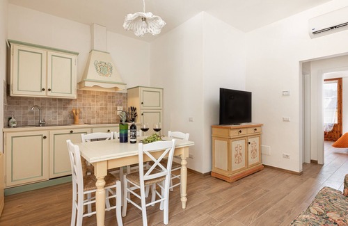 Greve in Chianti Apartment | Canaiolo holiday home with mini-pool in the center of Greve in Chianti