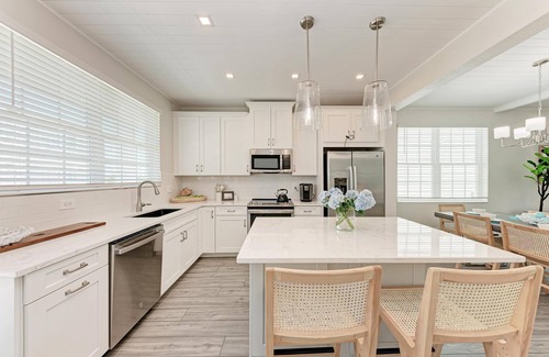 Cortez House | Canal Front Sweet & Salty Beach House in Cortez, FL, Pool & Boat Dock