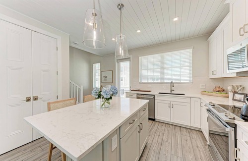 Cortez House | Canal Front Sweet & Salty Beach House in Cortez, FL, Pool & Boat Dock