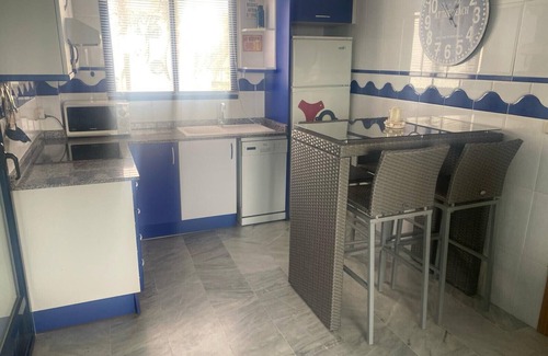 Xeraco Apartment | Canal Salinas 1ºpta2 ático Solo Familias!