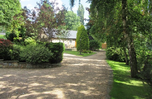 Wilmcote House | Canalside cottage situated on edge of Wilmcote village