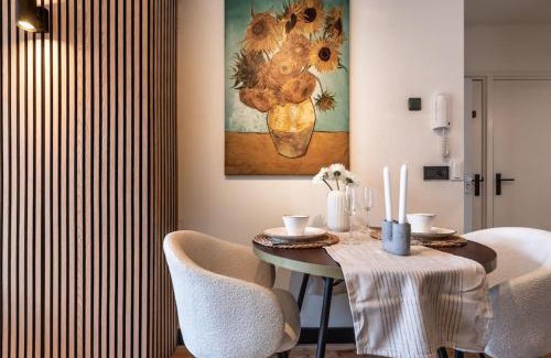 Oude Pijp Apartment | CanalView Luxury Apartment