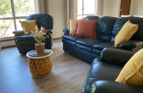 Kingscote House | CandE on Buller