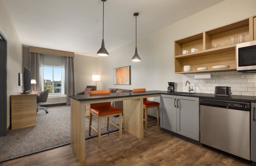 Deer Park Hotel | Candlewood Suites Deer Park TX by IHG