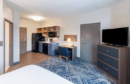 Georgetown Hotel | Candlewood Suites Georgetown by IHG