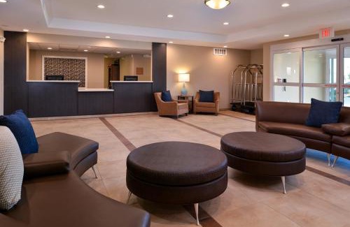 Lodi Hotel | Candlewood Suites - Lodi by IHG