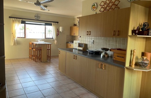 Walvis Bay Bed & Breakfast | Canosas Home