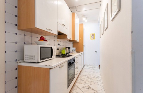 San Niccolo Apartment | Canottieri, Spacious And Elegant 1 Br Flat By Halldis