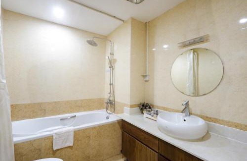 Quan Hoa Apartment | Canvas Hanoi Apartment