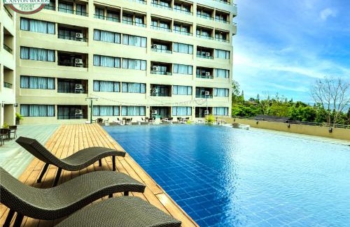 Lemery Resort | Canyon Woods Resort Club Tagaytay