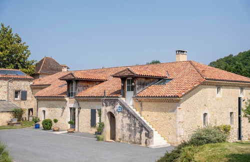 Saint-Pierre-de-Buzet House | Cap de Jean - LE CHAI - PRIVATE SWIMMING POOL, 2 GAME ROOMS AND LARGE GARDEN.