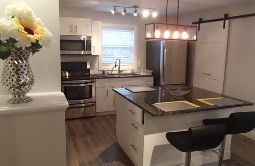 Harbourview House | Cape Cod style home in the heart of Dartmouth