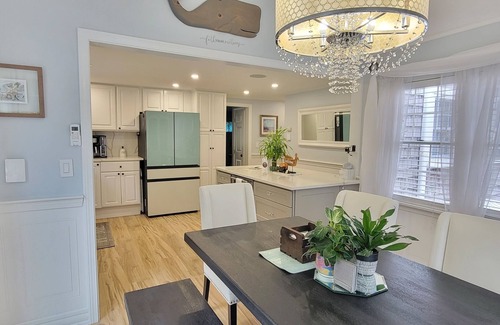Orleans House | Cape Cod Sunscape. Orleans