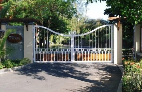 Bain Boeuf Apartment | Cape Garden Residence (TRANSFER GO BACK FREE)