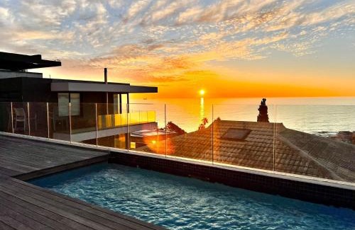 Bantry Bay House | CAPE20 Villa Stay