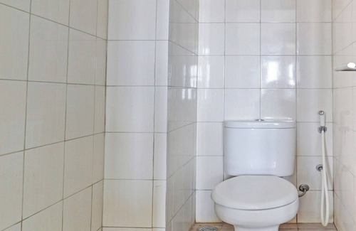 Cibaduyut Hotel | Capital O 92557 Apartemen Mekarwangi Square By Agus