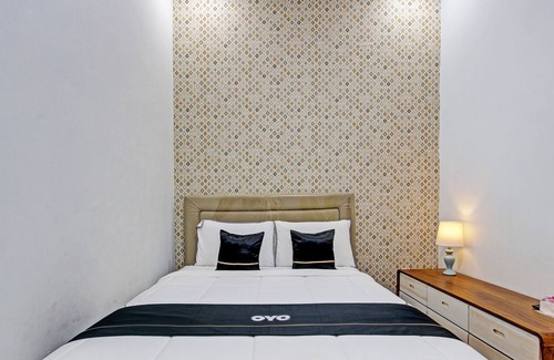 Temanggung Hotel | Capital O 92895 House N Caffe 55