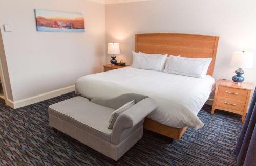 Montpelier Hotel | Capitol Plaza Hotel Montpelier Tapestry Collection by Hilton