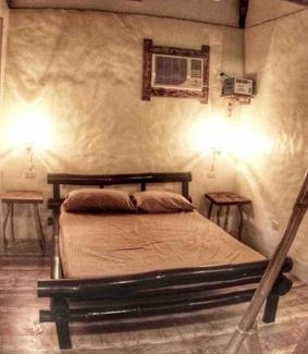Calatagan Villa | Capiz Beach Villa w/pool (entire cottage for 12)