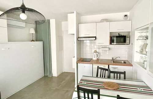 Ciboure Apartment | Caporizon - Erosoa-face au Golf-T1 Cosy-Heated pool
