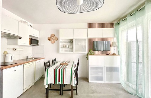 Ciboure Apartment | Caporizon - Erosoa-face au Golf-T1 Cosy-Heated pool
