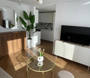 Ustka Apartment | "Cappuccino" Apartament, centrum Ustki, wszędzie blisko