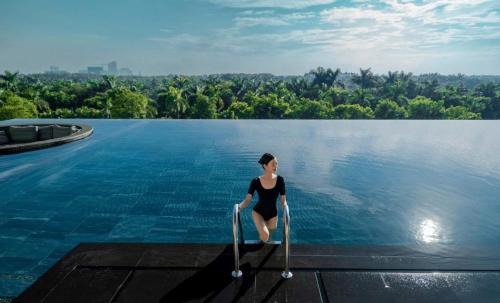Van Giang Apartment | Capsule Onsen Landmark