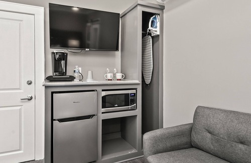 Hermann Bed & Breakfast | Captain Wohlt Inn Bed & Breakfast