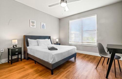 Fort Worth Apartment | Captivating 1BD1BA Beautiful Pool in Fort Worth