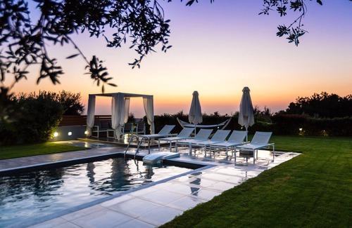 Skouloufia Villa | Captivating Panoramic Sea View, Unique Architecture, 10 Minutes from Beach