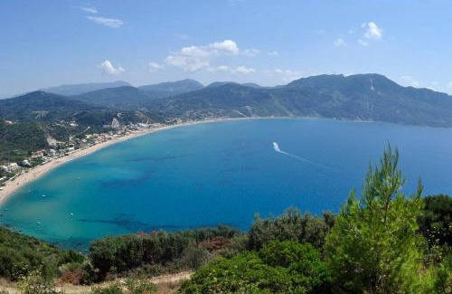 Agios Georgios Pagon House | Caramela Beach House