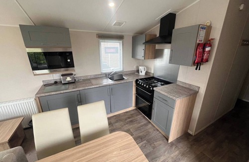 Fleetwood Ski Chalet | Caravan-blackpool-familyfriendly-activities