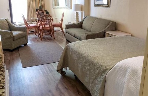 Myrtle Beach House | Caravelle Tower 726