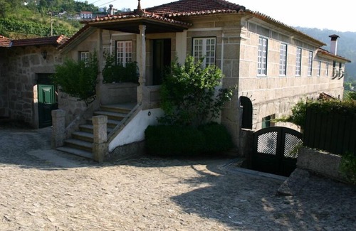Basto Cottage | Carcavelos House
