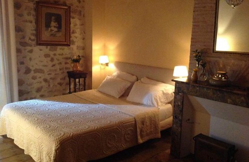 Mazieres House | Cardabelle Holiday Home with private garden
